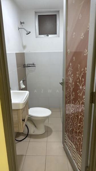 Apartment for Rent at Aronia - Azwa Abas - Bathroom - PropertyGuru.com.my
