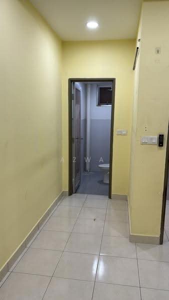Apartment for Rent at Aronia - Azwa Abas - Corridor - PropertyGuru.com.my