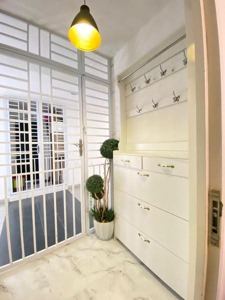 Service Residence for Sale at Sky Peak Residences - Daniel Yong - Entrance - PropertyGuru.com.my