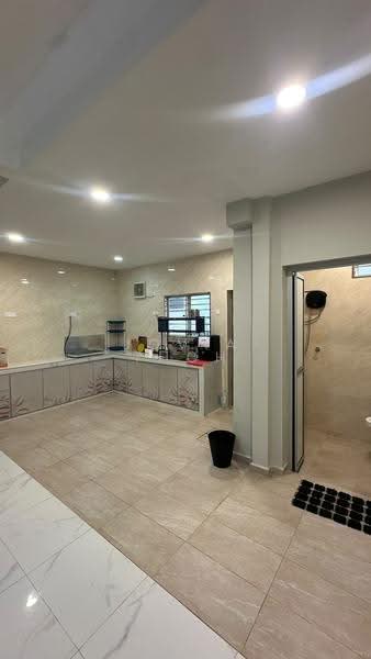 Rumah Teres 2-Tingkat untuk Disewa di Johor Bahru (Johor) - Jovia Thoh - Kitchen - PropertyGuru.com.my