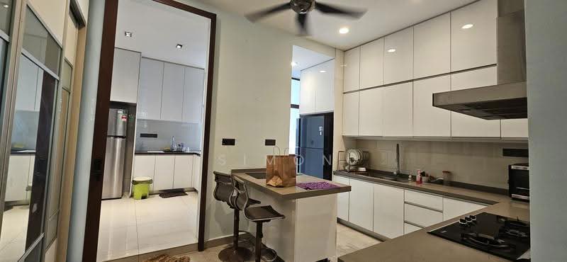 2-storey Terraced House for Sale in Bukit Jelutong (Shah Alam) - Simon Leong - Kitchen - PropertyGuru.com.my