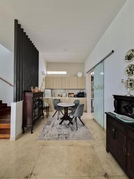 Zero-Lot Bungalow for Sale in Lakefront Villa (Cyberjaya) - Sarah . - PropertyGuru.com.my