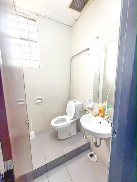 Kilang untuk Disewa di Petaling Jaya (Selangor) - KC Ng - Bathroom - PropertyGuru.com.my