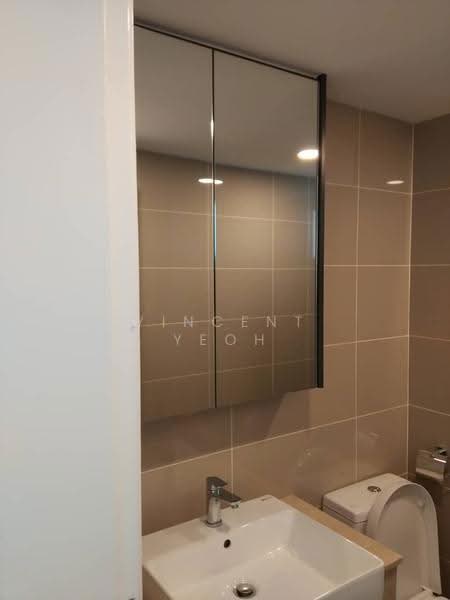 Kediaman Servis untuk Dijual di Sentul Point - Vincent Yeoh - Bathroom - PropertyGuru.com.my