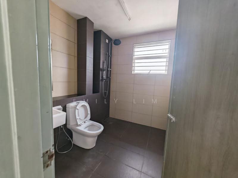 2-storey Terraced House for Rent in Ambang Botanic (Klang) - Emily Lim - Bathroom - PropertyGuru.com.my