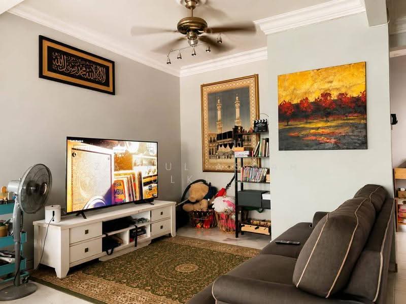 2-storey Terraced House for Sale in Bandar Baru Bangi (Selangor) - Zairul Asrah Zulkefli - Living Room - PropertyGuru.com.my