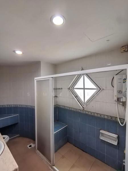 Apartment for Rent at Orchid View Luxury Apartment - Samuel Lee - Bathroom - PropertyGuru.com.my