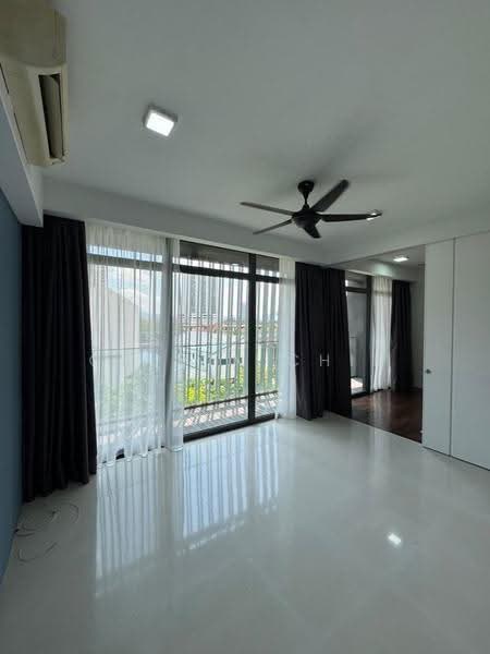 Kondominium untuk Dijual di The Capers @ Sentul East - calvin Chin - Living Room - PropertyGuru.com.my