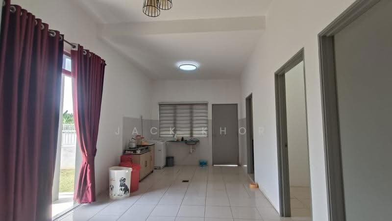 1-storey Terraced House for Sale in Kapar (Selangor) - Jack Khor Phor Jiing - Kitchen - PropertyGuru.com.my