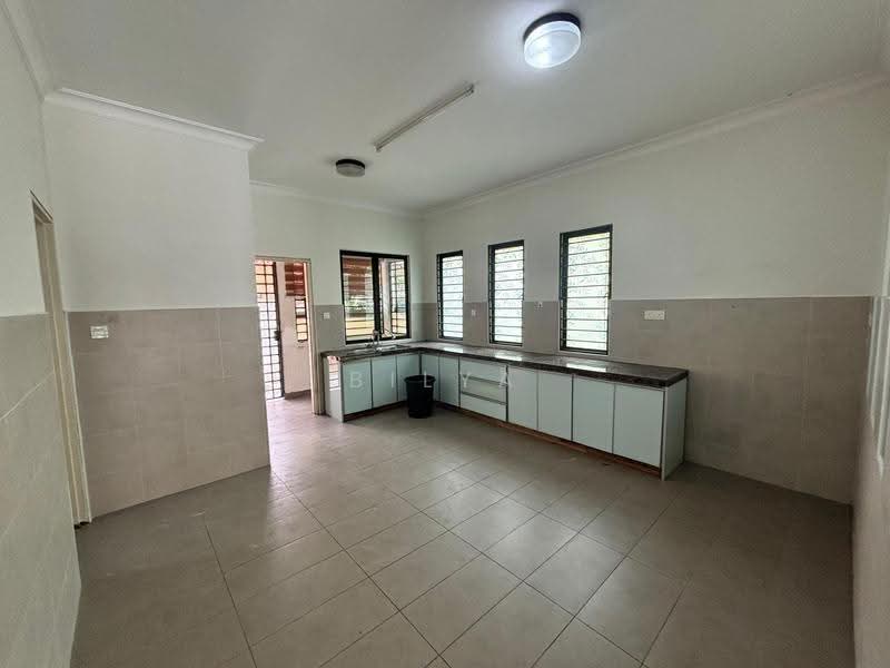 2-storey Terraced House for Sale in Alam Sari (Bangi) - BILYA ARIFF - Kitchen - PropertyGuru.com.my