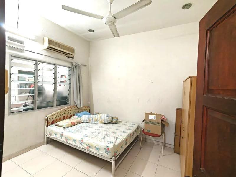 1-storey Terraced House for Sale in Taman Abad (Johor Bahru) - Celest Tan - PropertyGuru.com.my