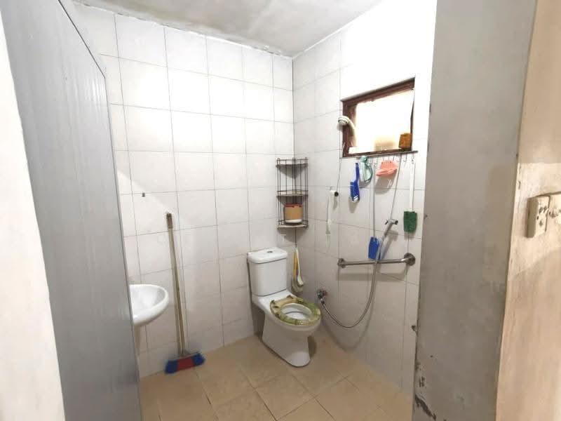 1-storey Terraced House for Sale in Taman Abad (Johor Bahru) - Celest Tan - PropertyGuru.com.my