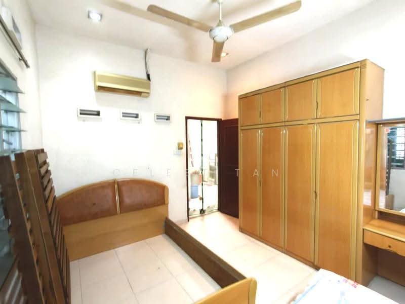 1-storey Terraced House for Sale in Taman Abad (Johor Bahru) - Celest Tan - PropertyGuru.com.my