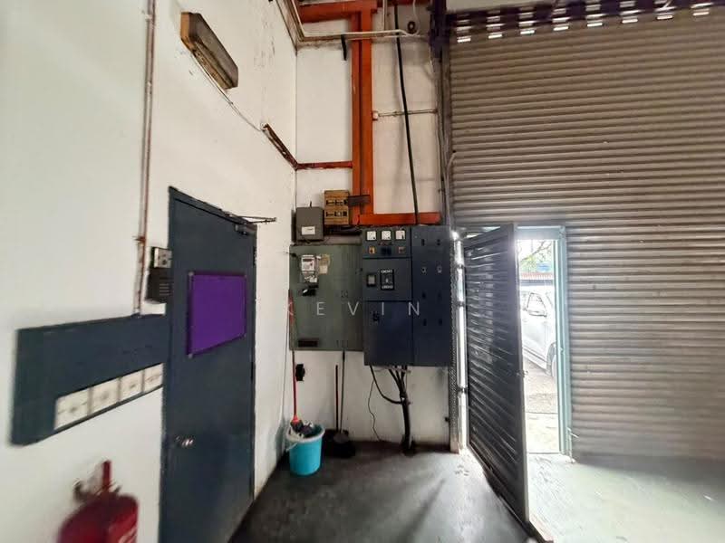 Detached Factory for Sale in Puchong (Selangor) - Kevin Tan - Interior - PropertyGuru.com.my