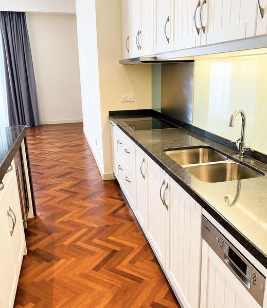 Kondominium untuk Disewa di Quayside Seafront Resort Condominiums - Susan Chia - Kitchen - PropertyGuru.com.my