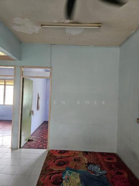 Apartment for Sale at Apartment Taman Wayton - Chien Khek Ng - Interior - PropertyGuru.com.my