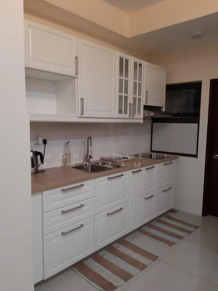 Kediaman Servis untuk Dijual di Suria Residence - Mohd Zakri Mohd Zamberi - Kitchen - PropertyGuru.com.my