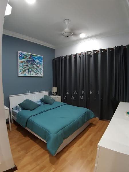 Kediaman Servis untuk Dijual di Suria Residence - Mohd Zakri Mohd Zamberi - Bedroom - PropertyGuru.com.my
