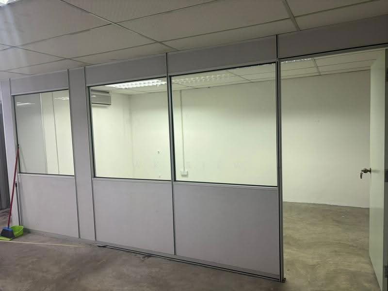 Kedai untuk Disewa di Usj 10 (Subang Jaya) - WK Siew - Interior - PropertyGuru.com.my