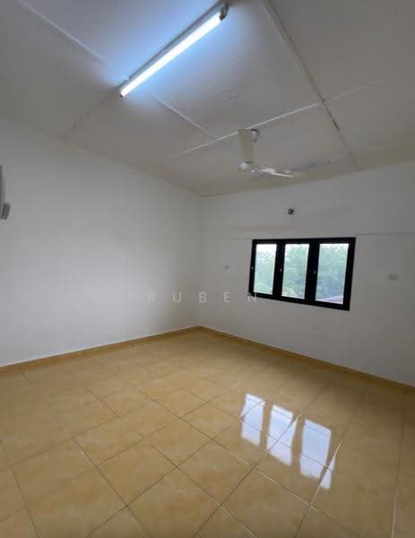 Bungalow House for Rent in Dengkil (Selangor) - Ruben Lee - Interior - PropertyGuru.com.my