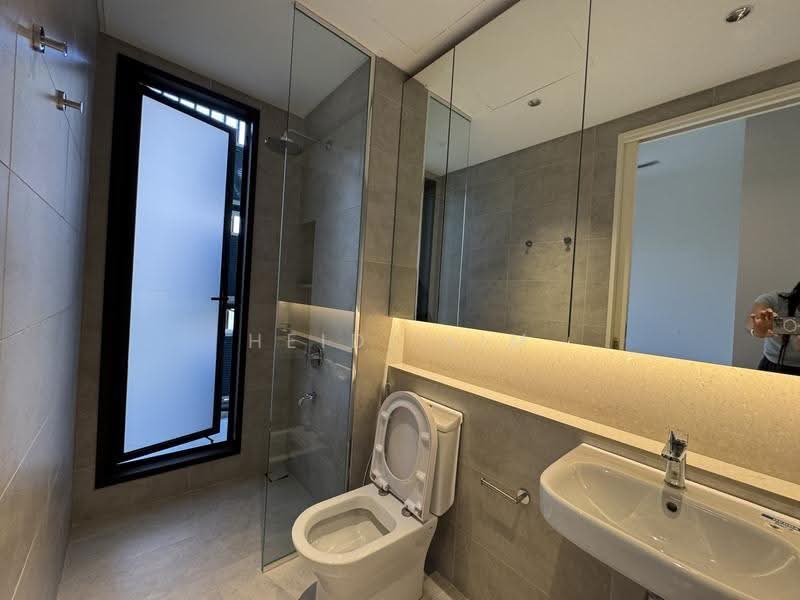 Kediaman Servis untuk Dijual di Jendela Residences - Heidi Lim - Bathroom - PropertyGuru.com.my