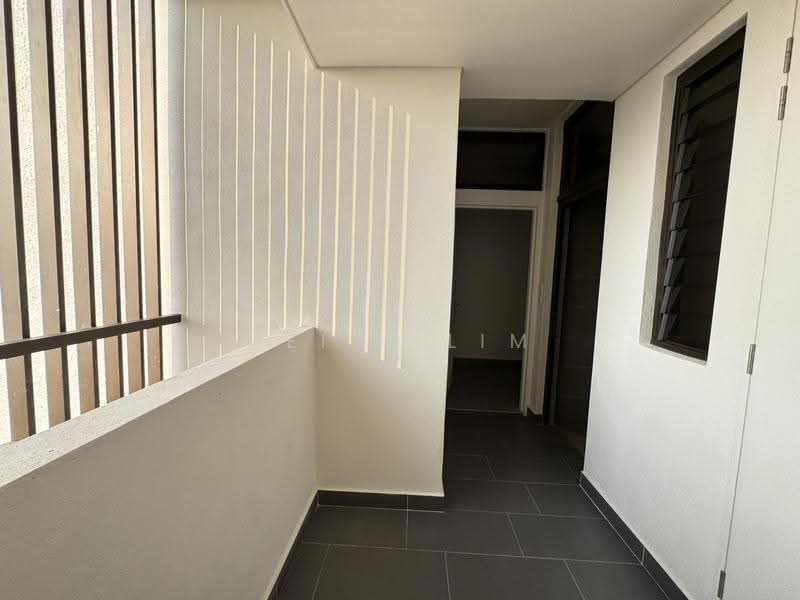 Kediaman Servis untuk Dijual di Jendela Residences - Heidi Lim - Balcony - PropertyGuru.com.my