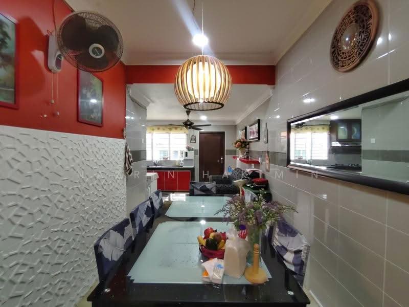 2-storey Terraced House for Sale in Rawang (Selangor) - Nazrin Hakimin - Dining Room - PropertyGuru.com.my