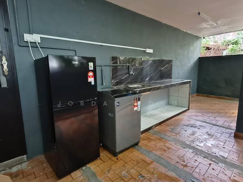 Rumah Berkembar untuk Dijual di Taman Pelangi (Johor Bahru) - Jordan Wong - Kitchen - PropertyGuru.com.my