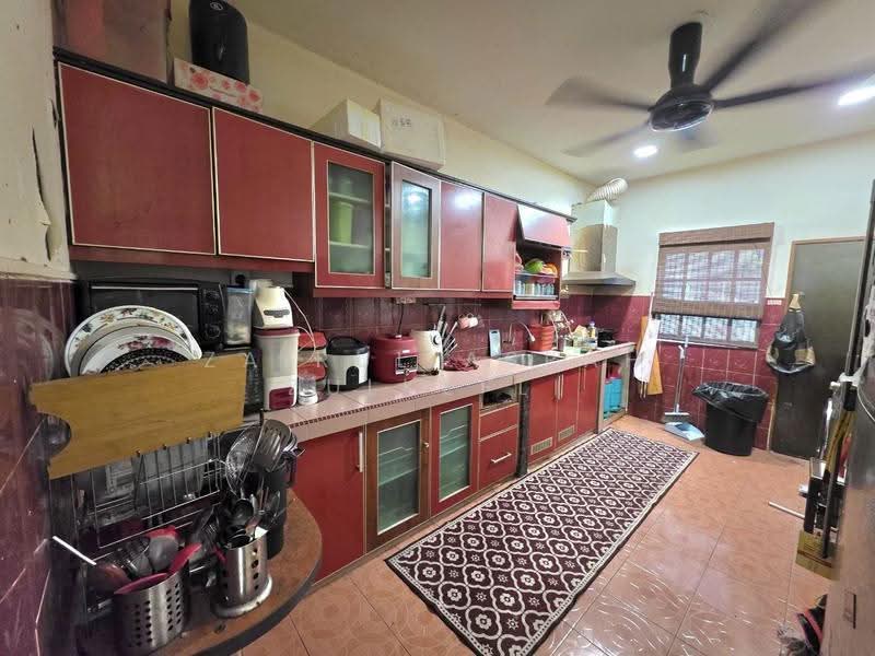 1-storey Terraced House for Sale in Bandar Baru Bangi (Selangor) - Zairul Asrah Zulkefli - Kitchen - PropertyGuru.com.my