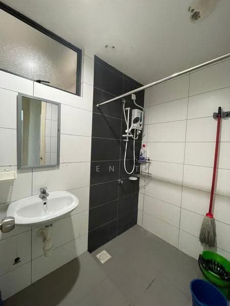 Kondominium untuk Dijual di Wellesley Residences - Ethen Tan - Bathroom - PropertyGuru.com.my