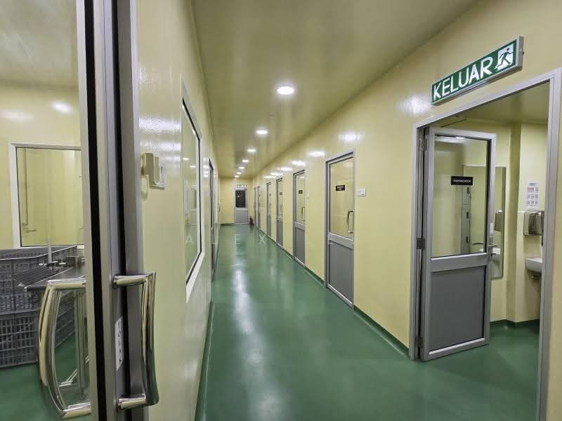 Warehouse for Sale in Subang Jaya (Selangor) - Alex Lee - Corridor - PropertyGuru.com.my