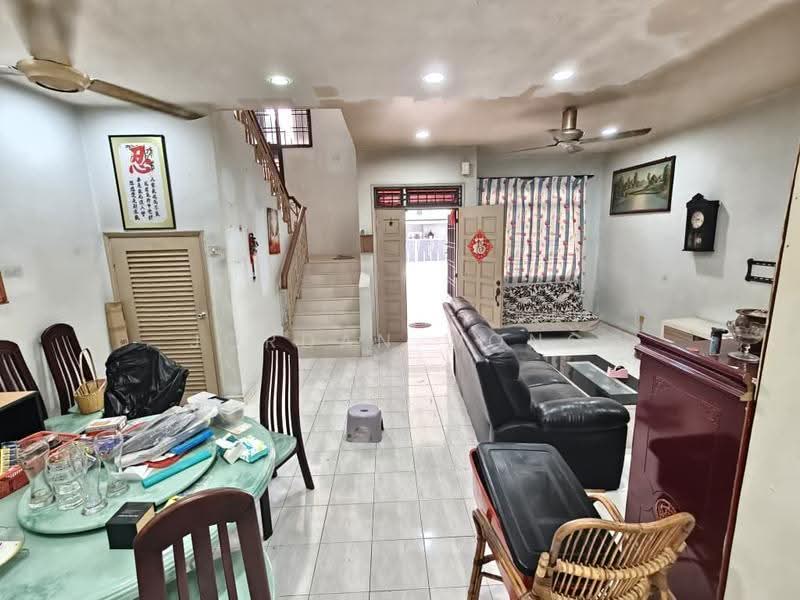 Rumah Teres 1.5-Tingkat untuk Dijual di Bandar Sri Alam (Johor Bahru) - Jordan Wong - PropertyGuru.com.my