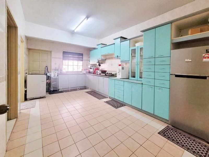 Terraced House for Sale in Bukit Rahman Putra (Sungai Buloh) - Khairul Syafiq - Kitchen - PropertyGuru.com.my