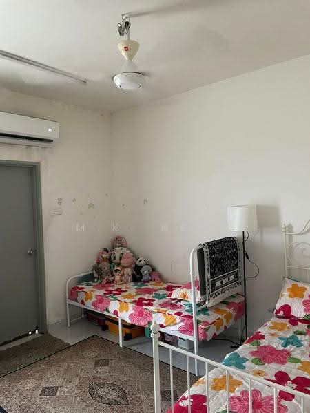 Rumah Bandar untuk Dijual di Bandar Botanic (Klang) - M.K. Heng - Bedroom - PropertyGuru.com.my