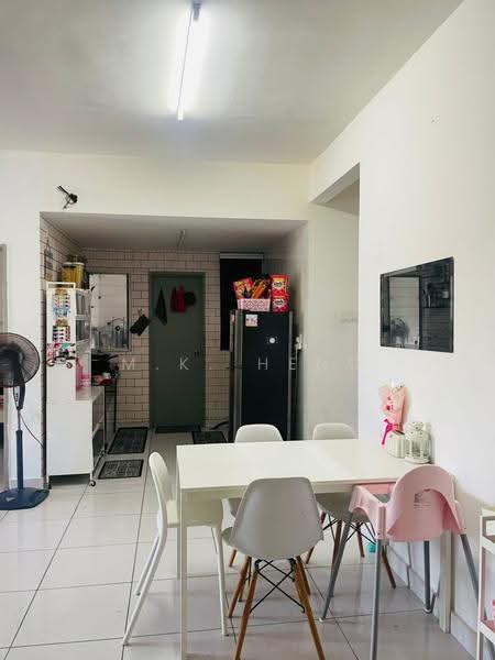 Rumah Bandar untuk Dijual di Bandar Botanic (Klang) - M.K. Heng - Kitchen - PropertyGuru.com.my