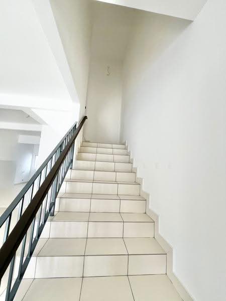 Rumah Teres 2-Tingkat untuk Dijual di Taman Sari Alamanda (Serendah) - Samson Lee - Interior - PropertyGuru.com.my