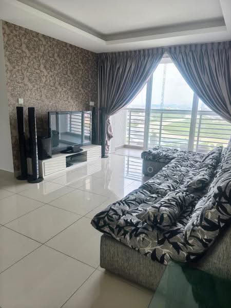Kondominium untuk Disewa di Ocean View Residences - Dylan Low - Living Room - PropertyGuru.com.my