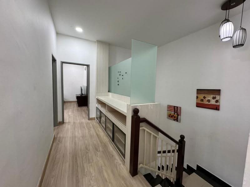 Cluster House for Sale in Austin Heights (Tebrau) - Li Lian Chew - Corridor - PropertyGuru.com.my