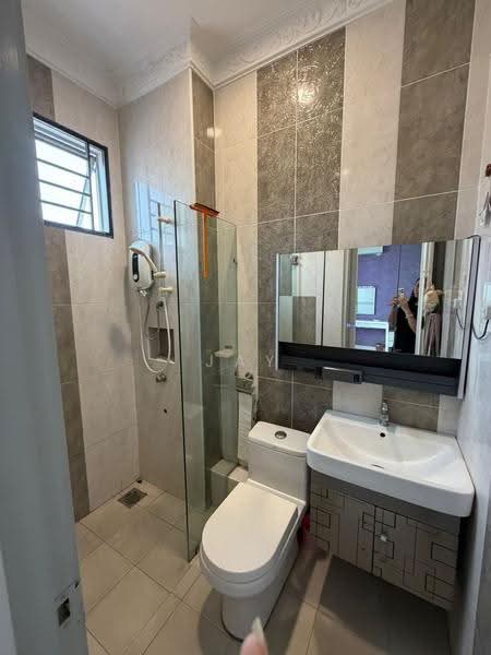 Bungalow House for Rent in Leisure Farm (Gelang Patah) - Jay Ho - Bathroom - PropertyGuru.com.my