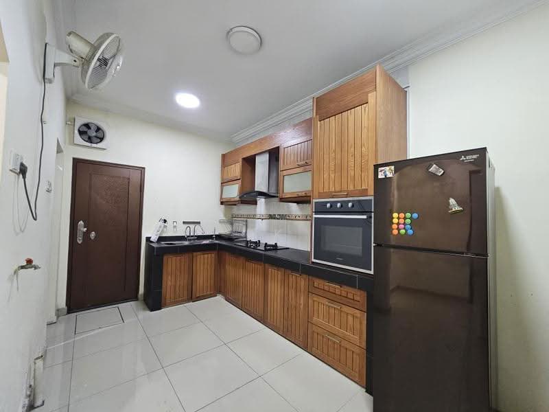 Rumah Teres 2-Tingkat untuk Dijual di Kota Kemuning (Shah Alam) - SK Thiam - Kitchen - PropertyGuru.com.my