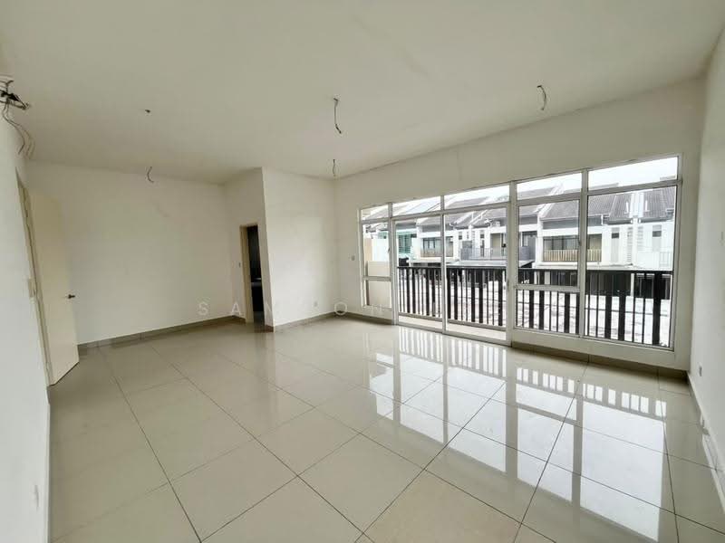 Semi-Detached House for Sale in M Residence (Rawang) - Samson Lee - Living Room - PropertyGuru.com.my