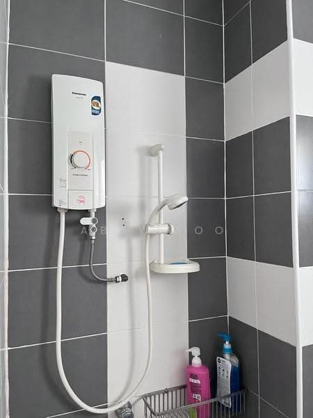 Condominium for Rent at I-Regency Condominium (Ideal Regency) - Abby Woo - Bathroom - PropertyGuru.com.my