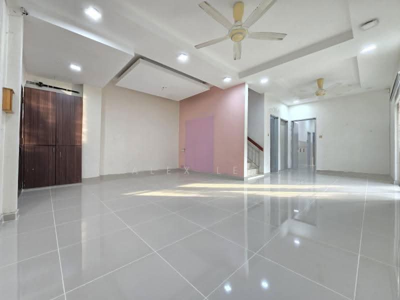Terraced House for Sale in Bandar Puteri Klang (Klang) - Alex Lee - Living Room - PropertyGuru.com.my