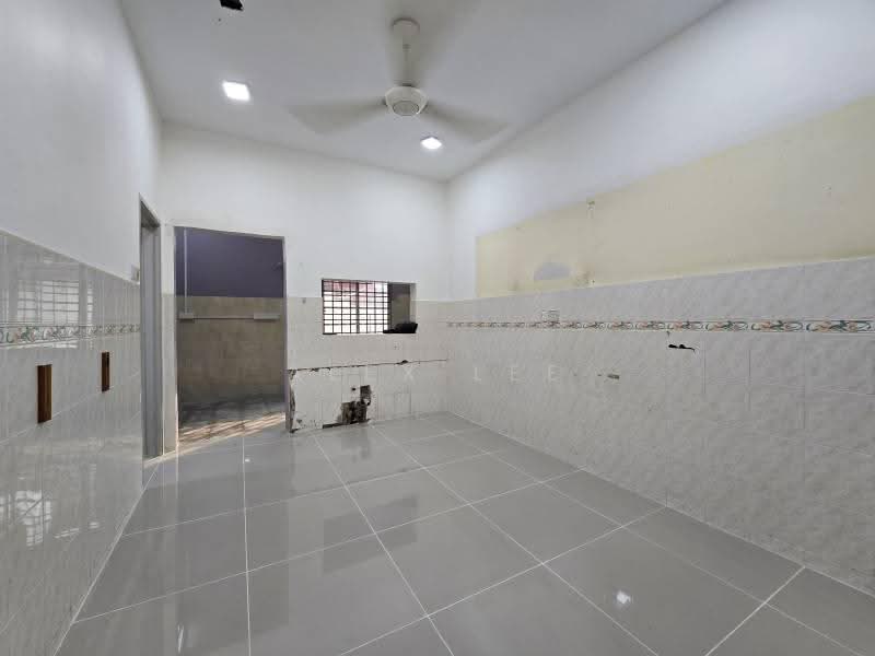 Terraced House for Sale in Bandar Puteri Klang (Klang) - Alex Lee - Kitchen - PropertyGuru.com.my