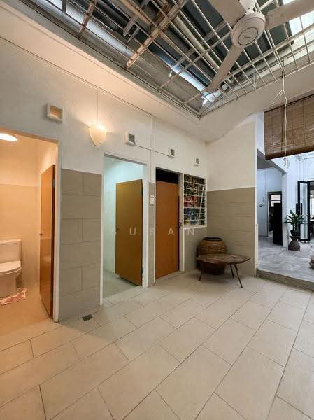 Rumah Teres 2-Tingkat untuk Disewa di Pulau Tikus (Penang) - Susan Chia - Bathroom - PropertyGuru.com.my