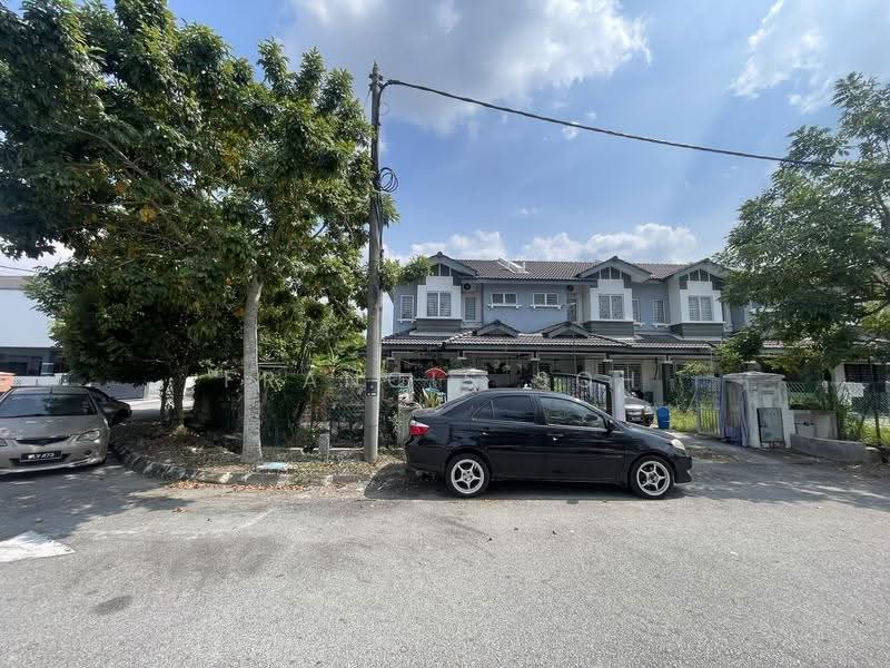 2-storey Terraced House for Sale in Alam Perdana (Puncak Alam) - Francis Soh - Exterior - PropertyGuru.com.my