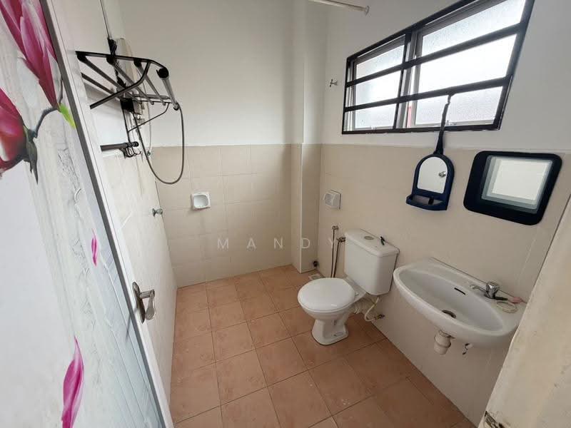 Terraced House for Sale in Desa Mutiara (Rawang) - Mandy Cheow - Bathroom - PropertyGuru.com.my