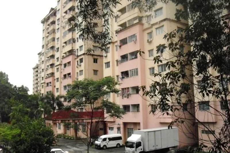 Pangsapuri untuk Dijual di Sri Teratai Apartment - Peggy Lim - Exterior - PropertyGuru.com.my