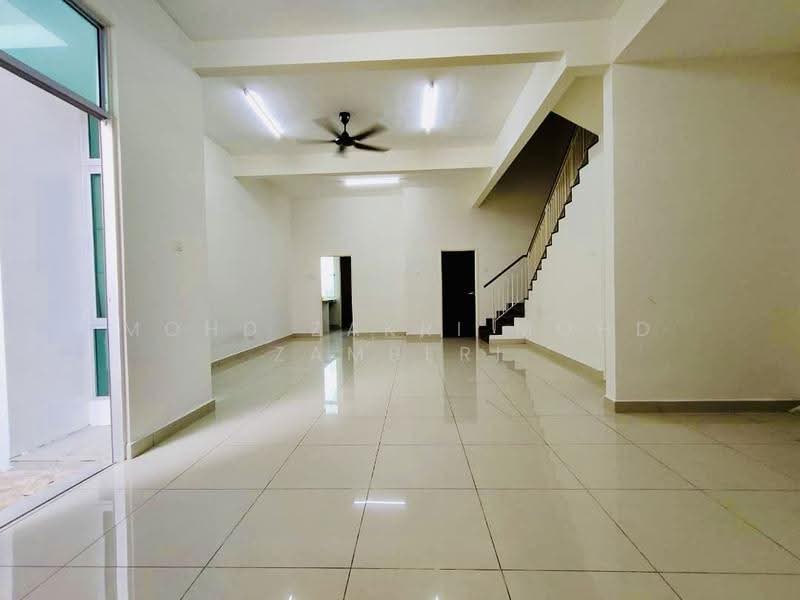 Rumah Teres 2-Tingkat untuk Dijual di Kepala Batas (Penang) - Mohd Zakri Mohd Zamberi - Living Room - PropertyGuru.com.my