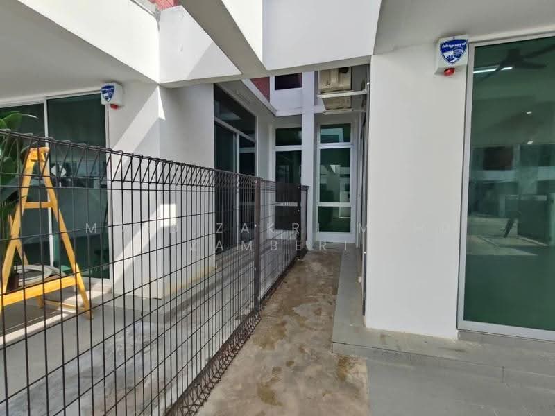 Rumah Teres 2-Tingkat untuk Dijual di Kepala Batas (Penang) - Mohd Zakri Mohd Zamberi - Exterior - PropertyGuru.com.my